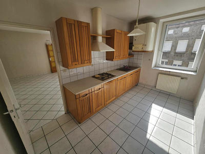 Appartement - 83 m² - 3 pièces