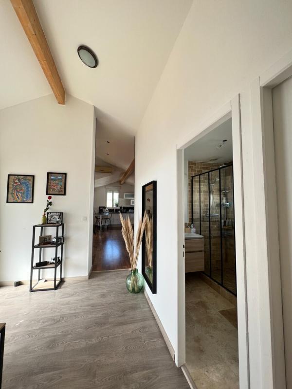 Appartement - 84 m² - 3 pièces