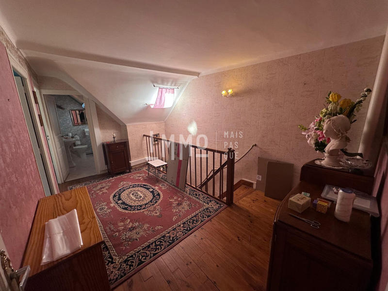 Maison - 142 m² - 6 pièces