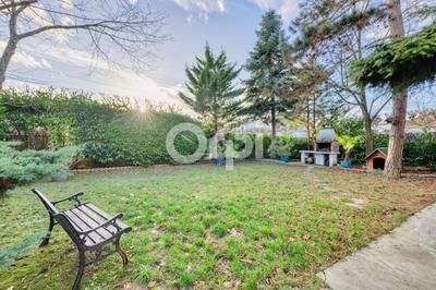 Maison - 160 m² - 5 pièces