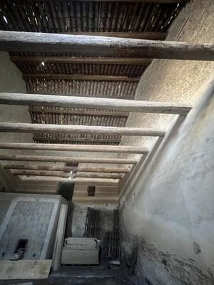 Maison - 200 m² - 1 pièce