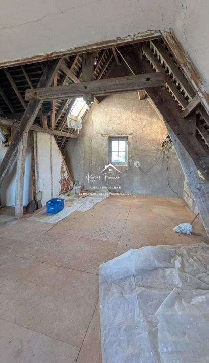 Maison - 104 m² - 5 pièces