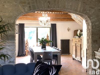 Maison - 420 m² - 14 pièces