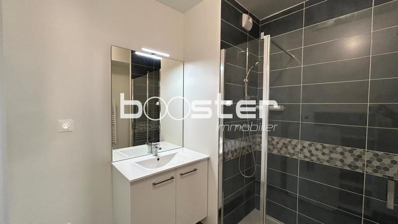 Appartement ancien - 61 m² - 3 pièces