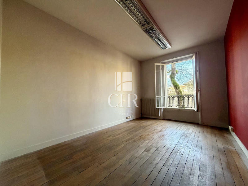 Local commercial - 101 m²