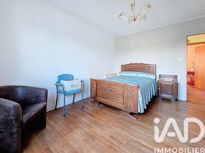 Maison - 96 m² - 5 pièces