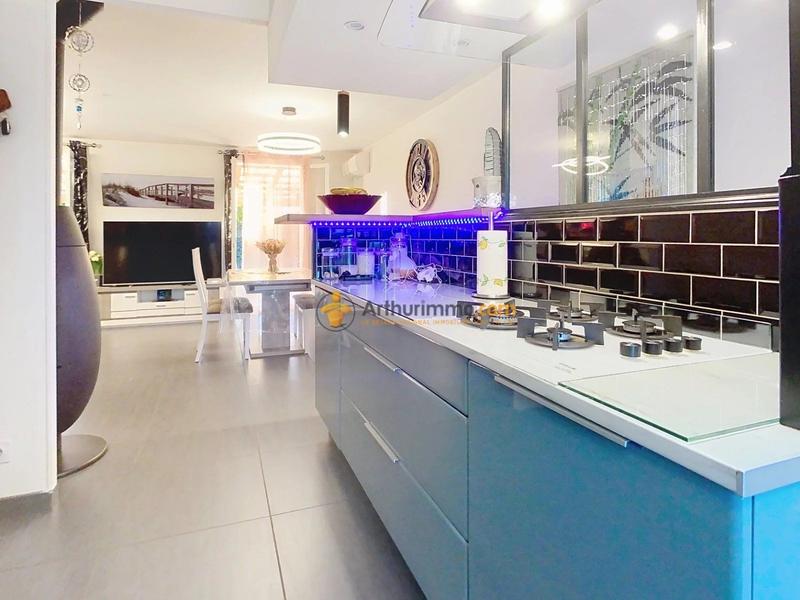 Maison - 85 m² - 3 pièces