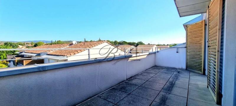 Duplex - 70 m² - 4 pièces