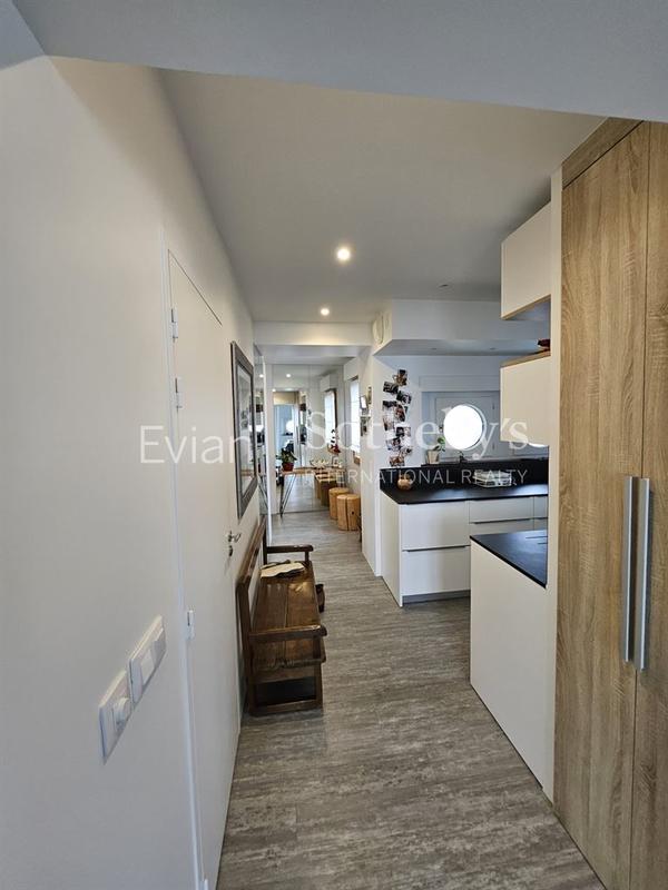 Appartement - 118 m² - 4 pièces