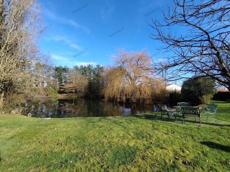 Propriété - 165 m² - 6 pièces