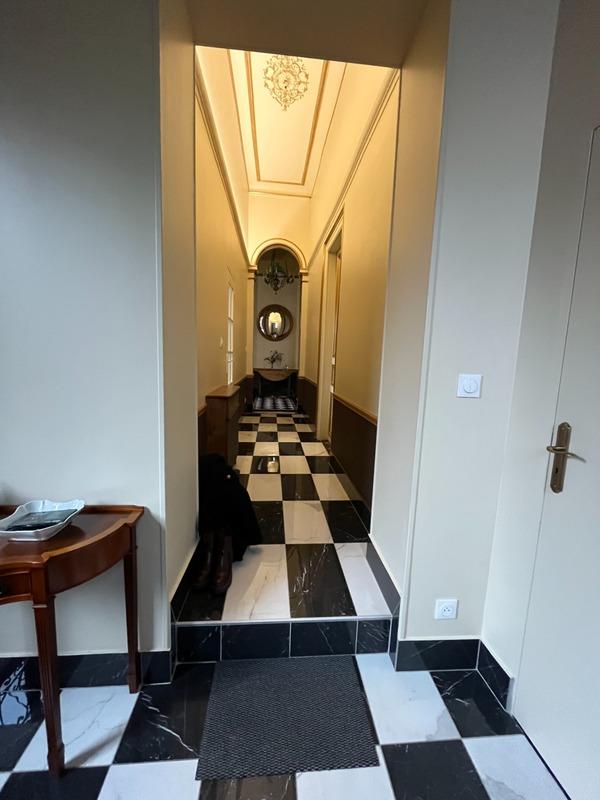 Maison bourgeoise - 326 m² - 9 pièces