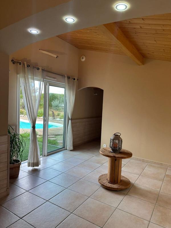 Maison - 151 m² - 6 pièces