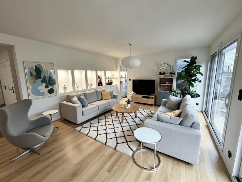 Maison contemporaine - 163 m² - 7 pièces