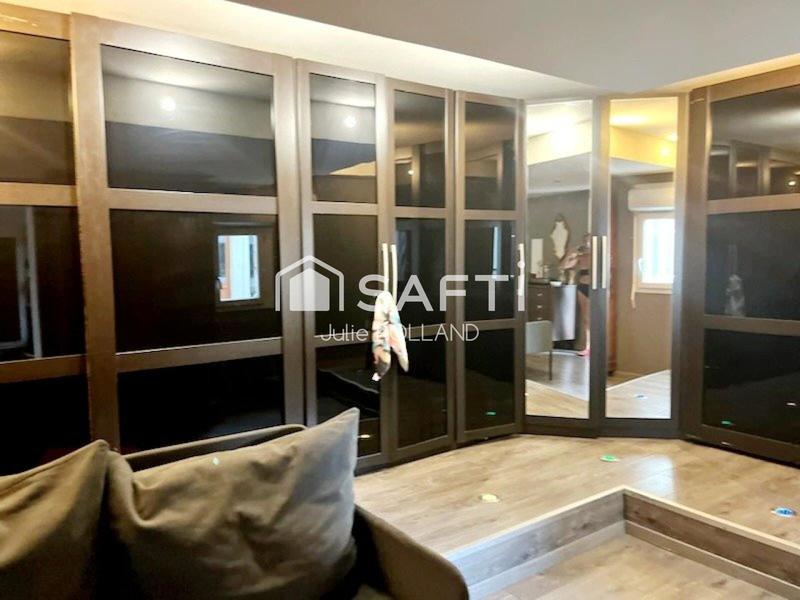 Maison - 165 m² - 7 pièces