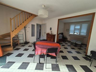 Maison - 77 m² - 5 pièces