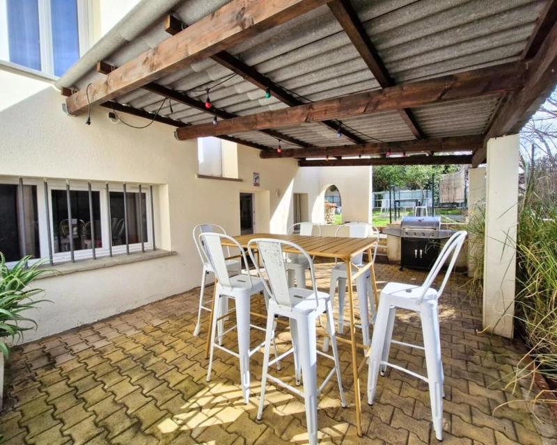 Maison - 203 m² - 7 pièces