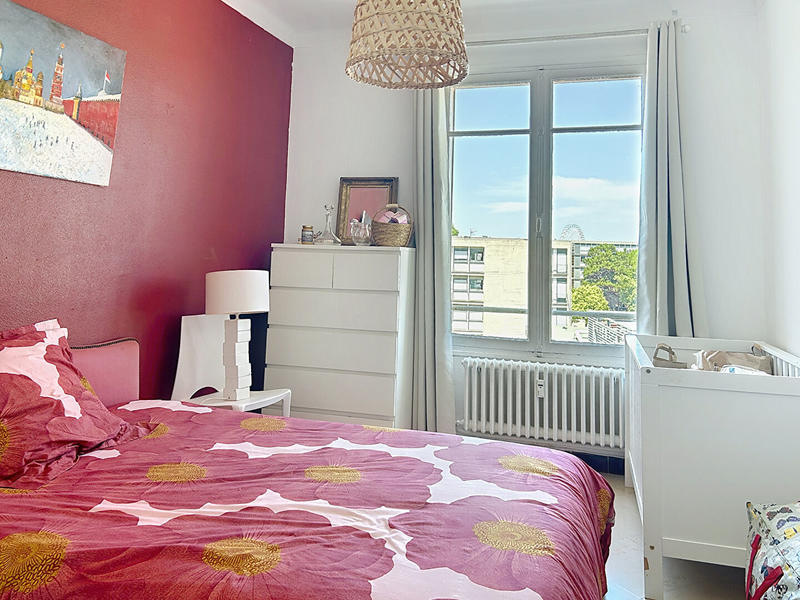 Appartement - 136 m² - 6 pièces