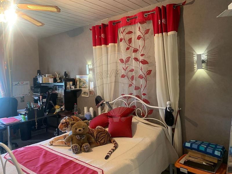 Maison - 140 m² - 7 pièces