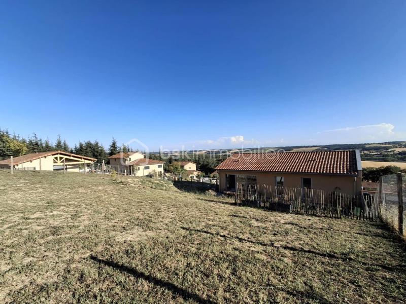 Maison - 110 m² - 4 pièces