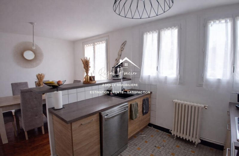 Maison - 79 m² - 5 pièces