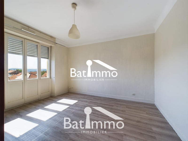 Appartement - 60 m² - 3 pièces