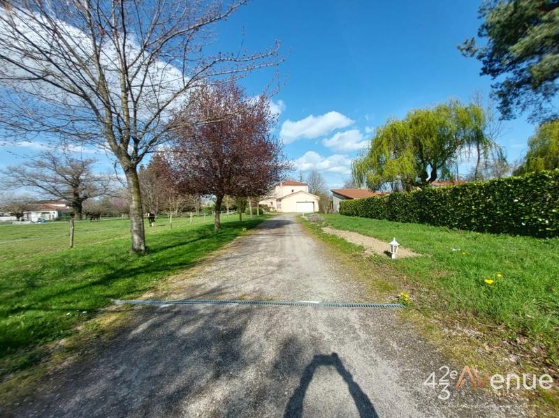 Maison - 170 m² - 7 pièces