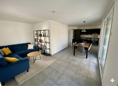 Appartement - 67 m² - 3 pièces