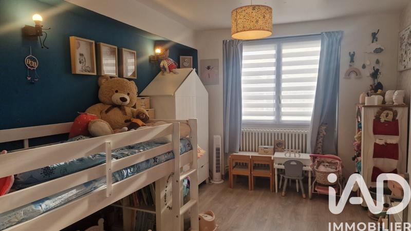 Maison - 98 m² - 6 pièces