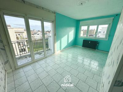 Appartement - 61 m² - 4 pièces