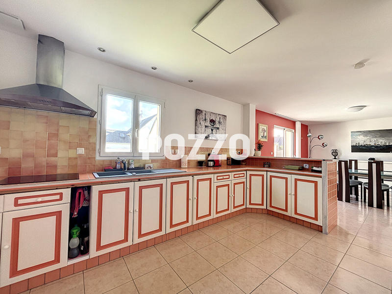 Maison - 146 m² - 6 pièces