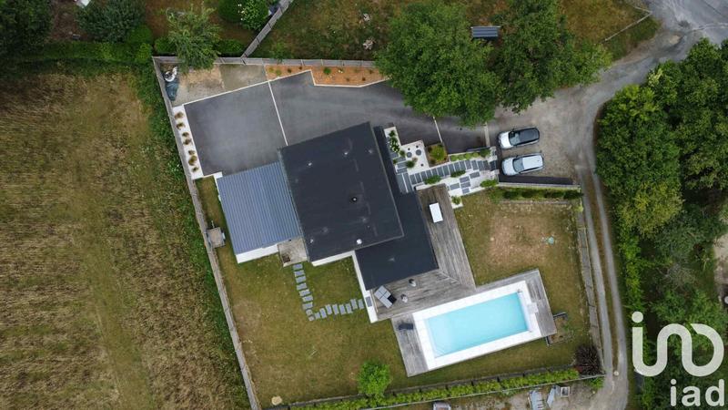 Maison - 162 m² - 6 pièces