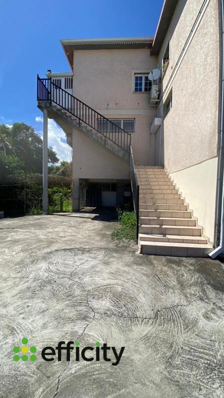 Immeuble - 553 m² - 10 pièces