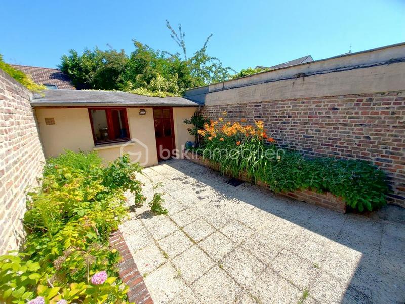 Maison jumelée - 94 m² - 4 pièces