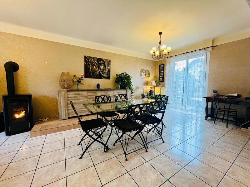 Maison de maîtres - 180 m² - 6 pièces