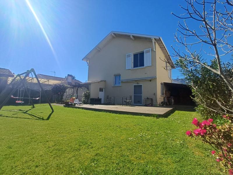 Maison - 148 m² - 5 pièces