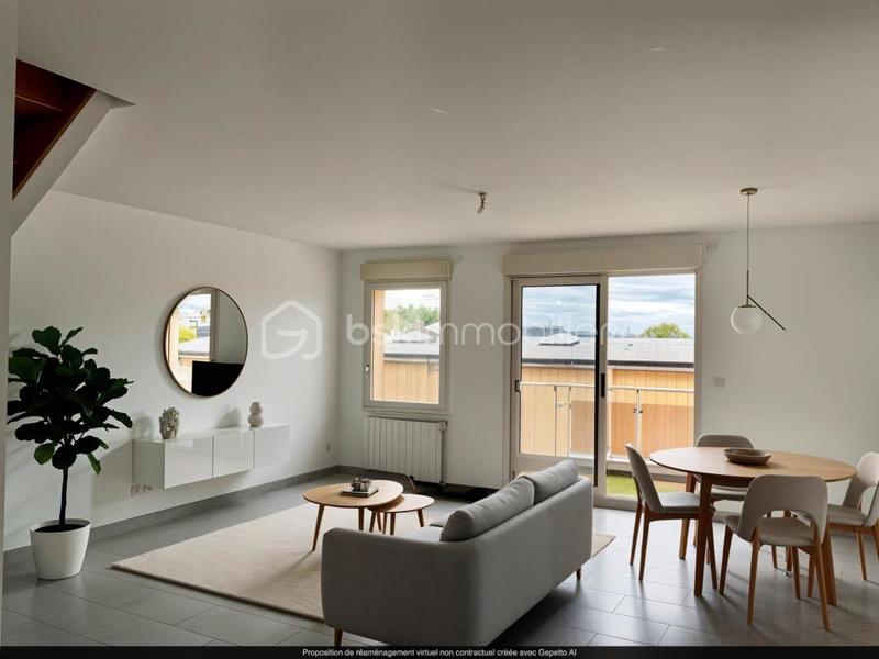 Appartement - 95 m² - 4 pièces