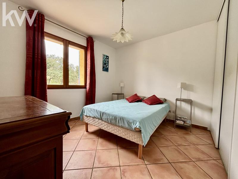 Maison provençale - 181 m² - 7 pièces