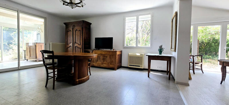 Maison - 98 m² - 5 pièces