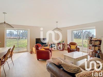 Maison - 198 m² - 7 pièces