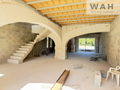 Maison - 180 m² - 5 pièces