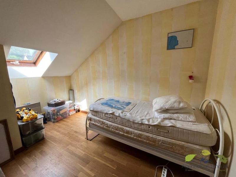 Propriété - 162 m² - 8 pièces