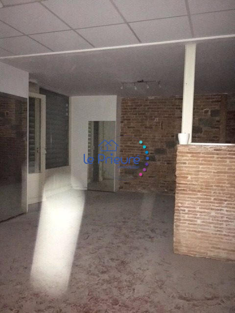 Magasins - 50 m² - 2 pièces