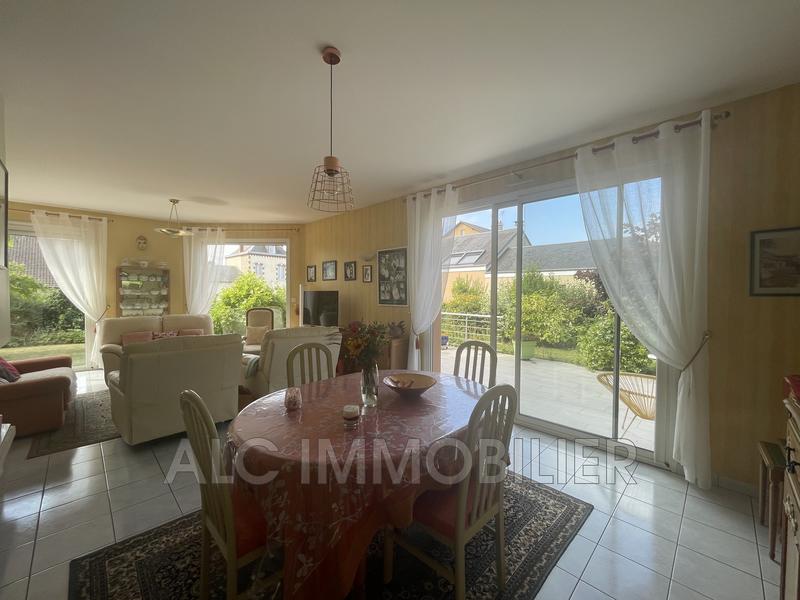 Maison - 190 m² - 5 pièces