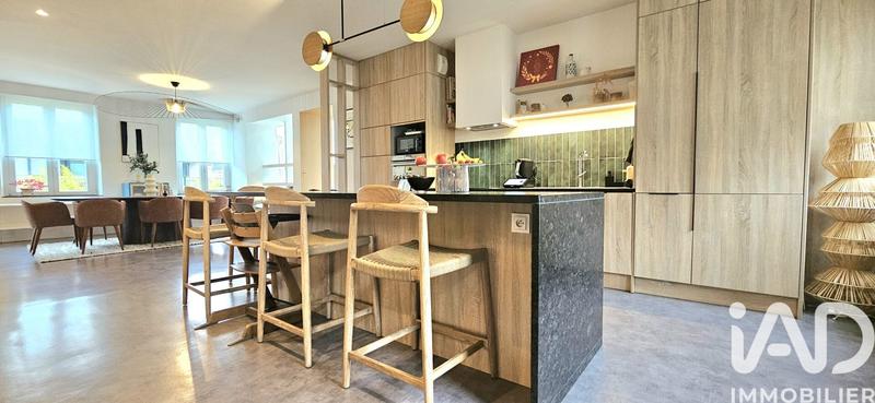 Maison de ville - 200 m² - 7 pièces