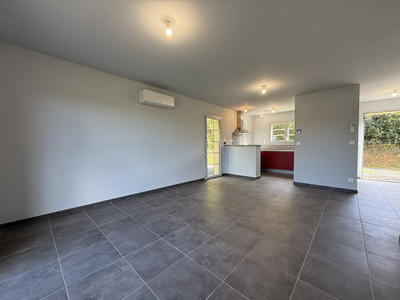 Maison de village - 86 m² - 5 pièces