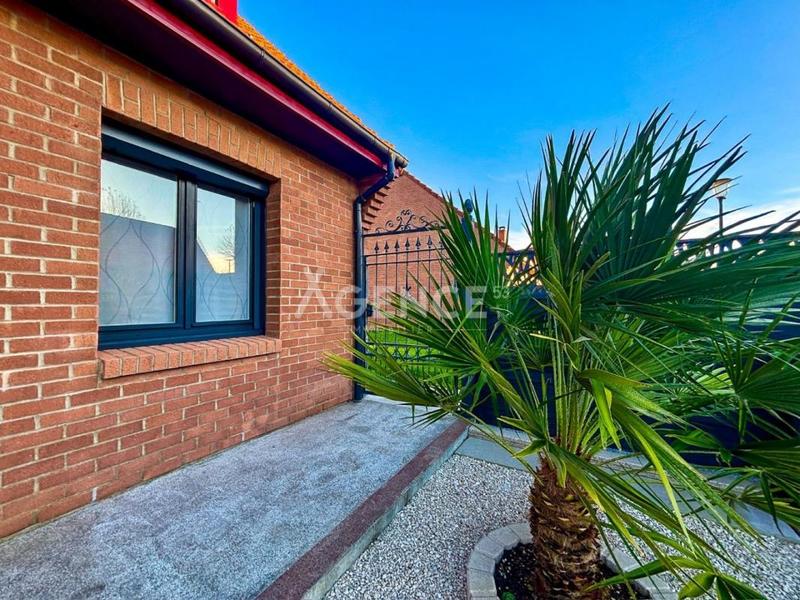 Maison - 87 m² - 5 pièces