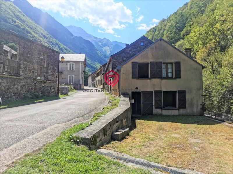 Maison de village - 87 m² - 5 pièces
