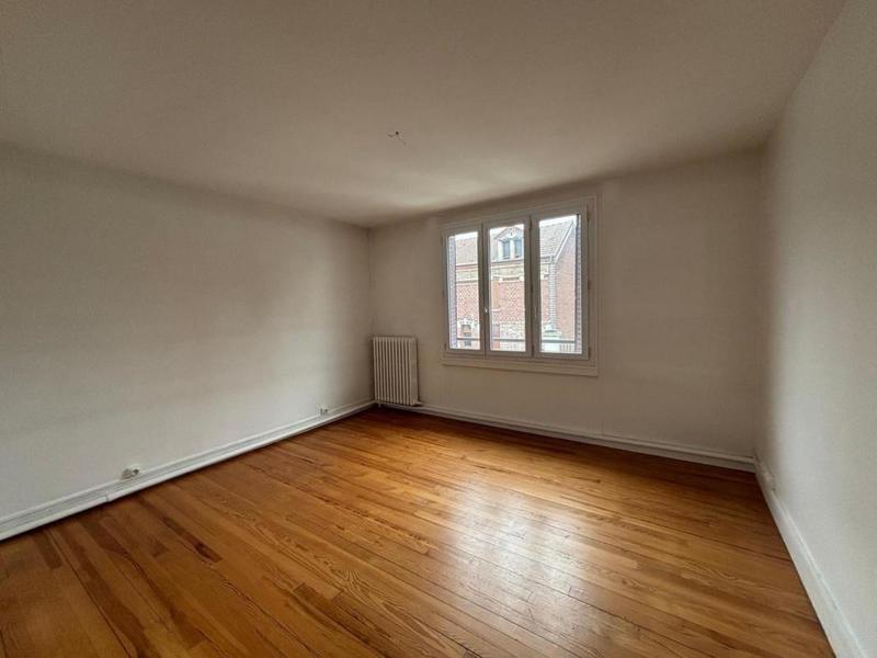 Maison - 143 m² - 8 pièces