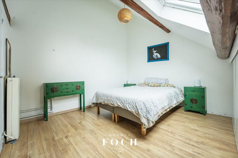 Appartement - 146 m² - 4 pièces