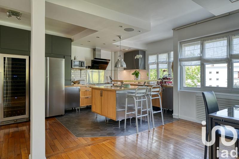 Appartement - 200 m² - 5 pièces